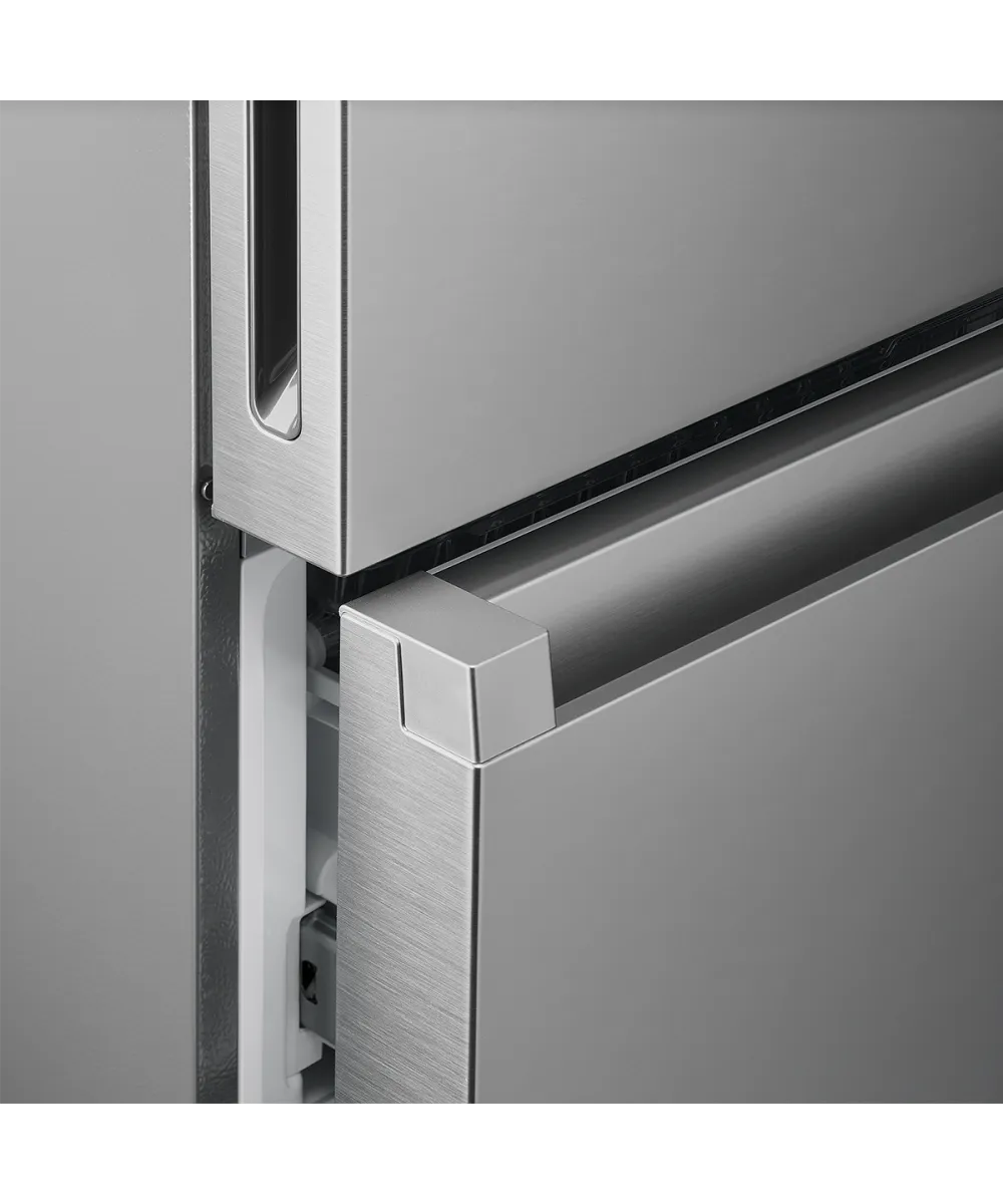 Freestanding refrigerator RFFI 2070 X